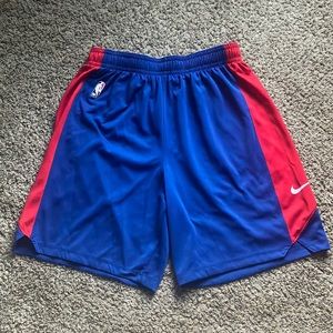 Official Philadelphia 76ers Nike basketball shorts men’s XL